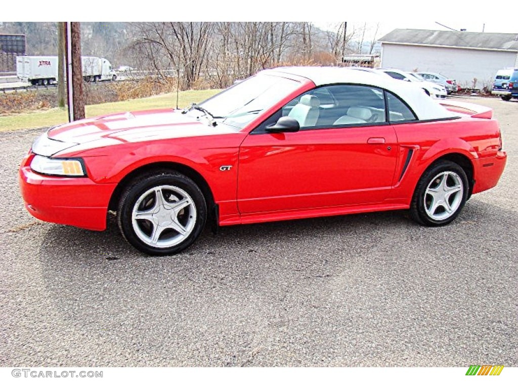 2000 Mustang GT Convertible - Performance Red / Oxford White photo #2