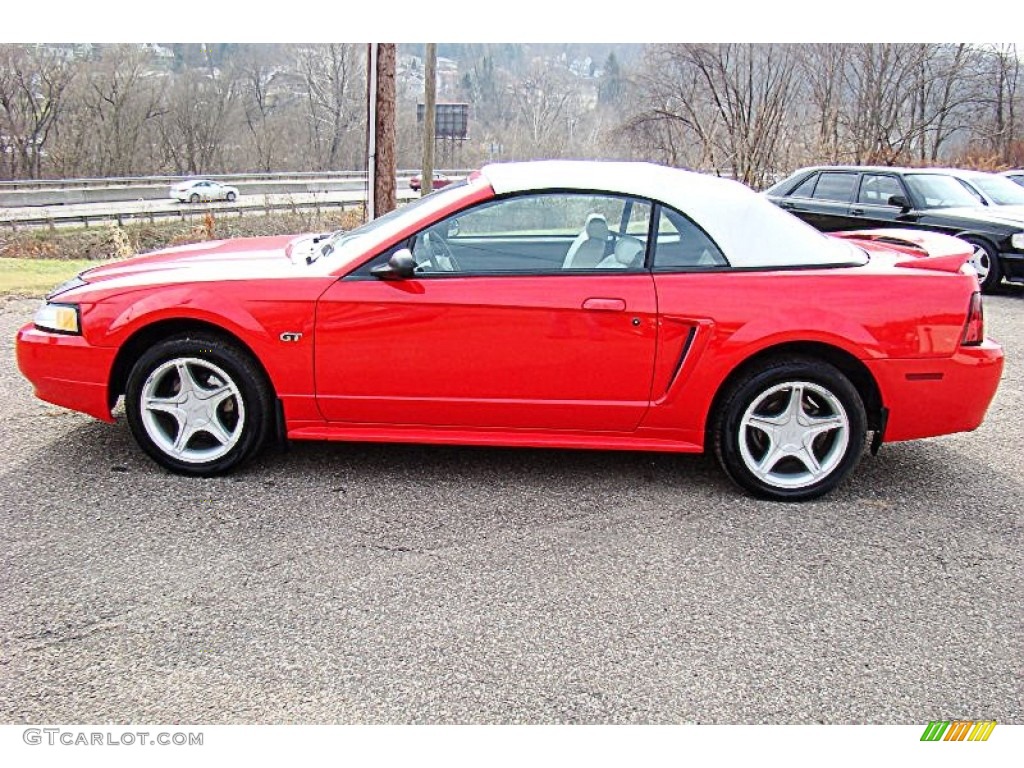 2000 Mustang GT Convertible - Performance Red / Oxford White photo #3