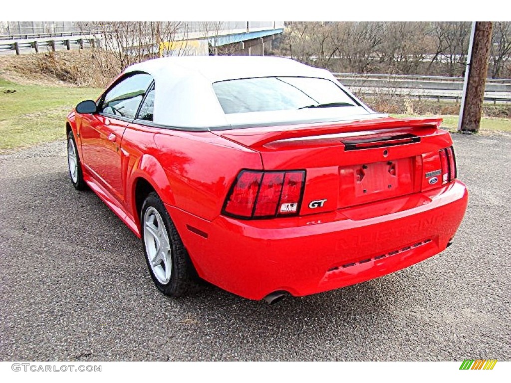 2000 Mustang GT Convertible - Performance Red / Oxford White photo #5