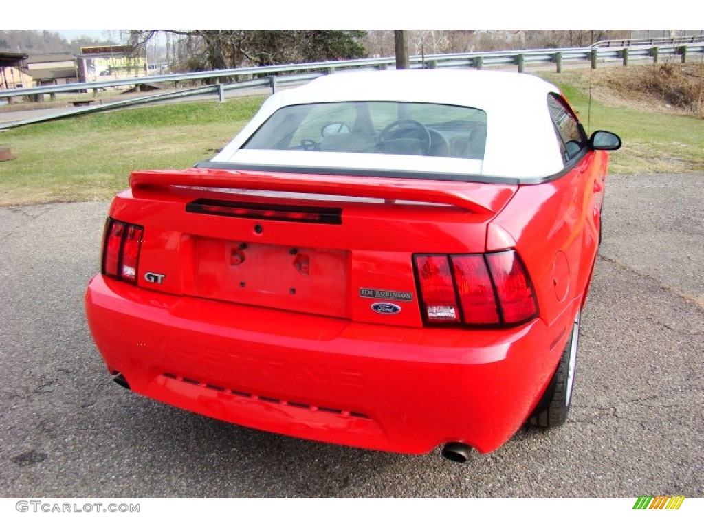 2000 Mustang GT Convertible - Performance Red / Oxford White photo #7