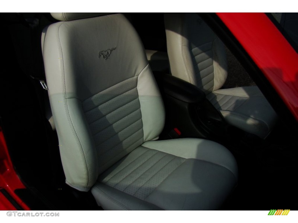 2000 Mustang GT Convertible - Performance Red / Oxford White photo #26