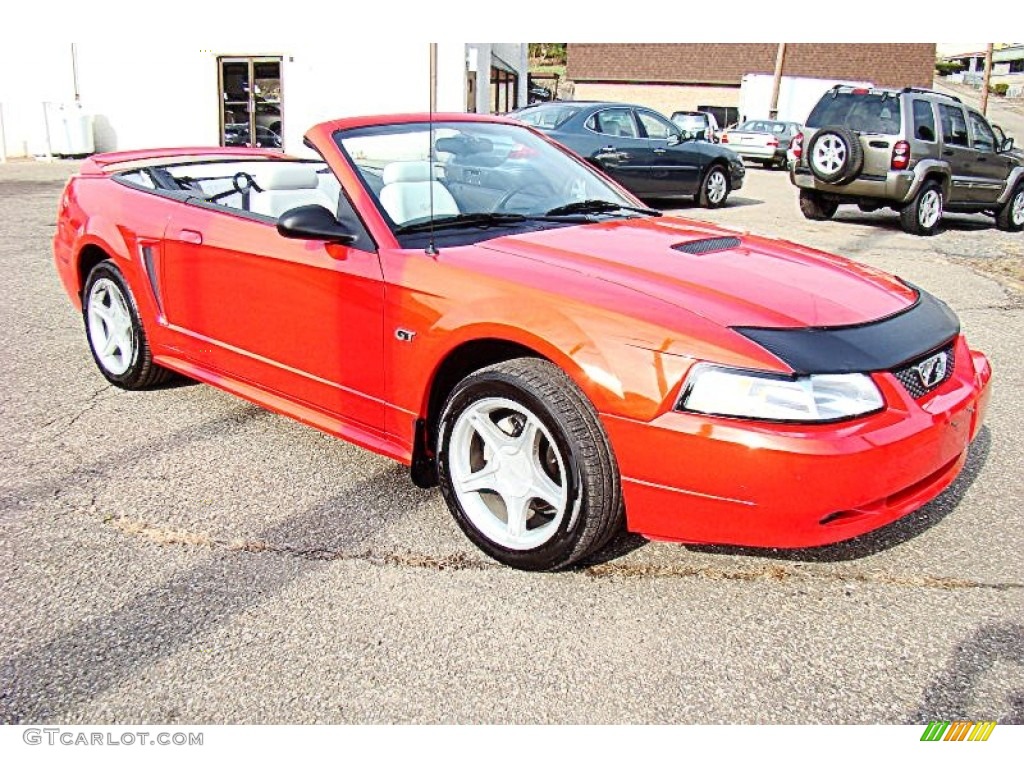 2000 Mustang GT Convertible - Performance Red / Oxford White photo #43