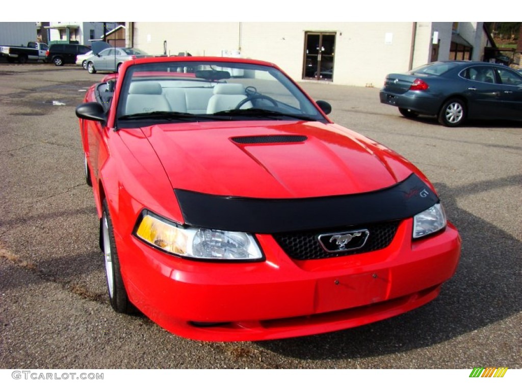 2000 Mustang GT Convertible - Performance Red / Oxford White photo #44