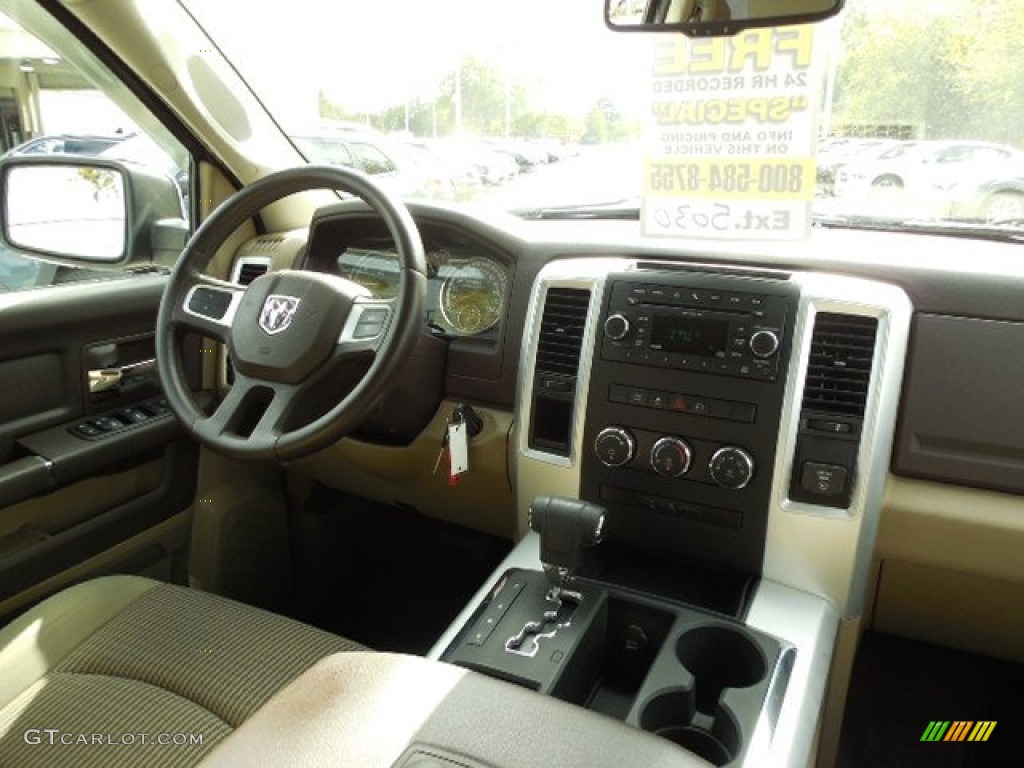 2010 Ram 1500 Big Horn Crew Cab - Austin Tan Pearl / Light Pebble Beige/Bark Brown photo #11