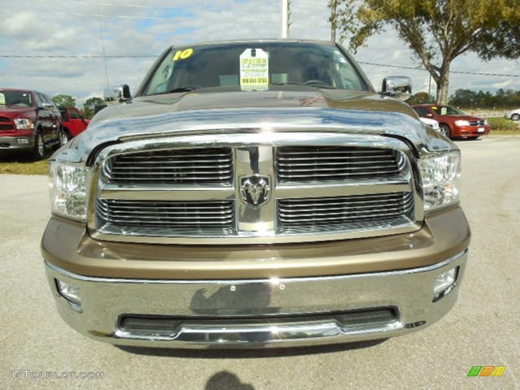 2010 Ram 1500 Big Horn Crew Cab - Austin Tan Pearl / Light Pebble Beige/Bark Brown photo #13