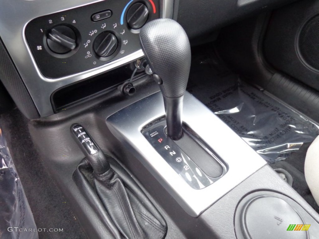 2004 Jeep Liberty Limited 4x4 4 Speed Automatic Transmission Photo #88446747