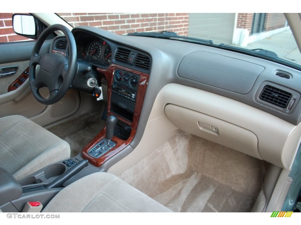 2004 Outback Wagon - Seamist Green Pearl / Beige photo #39