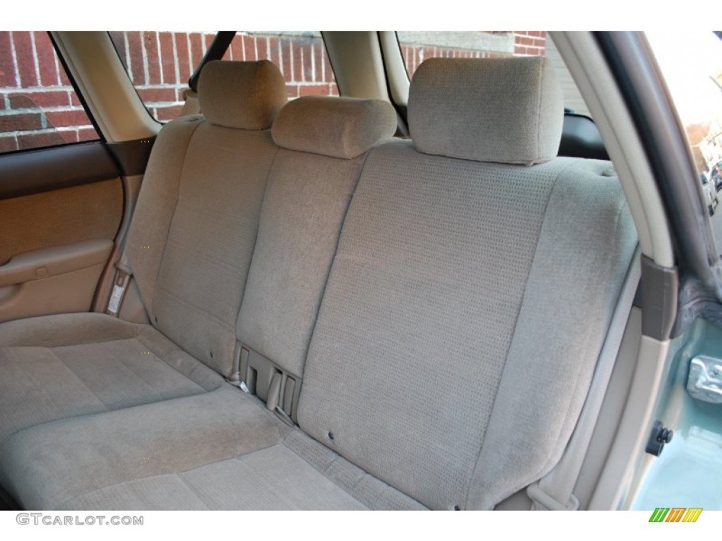 2004 Outback Wagon - Seamist Green Pearl / Beige photo #48