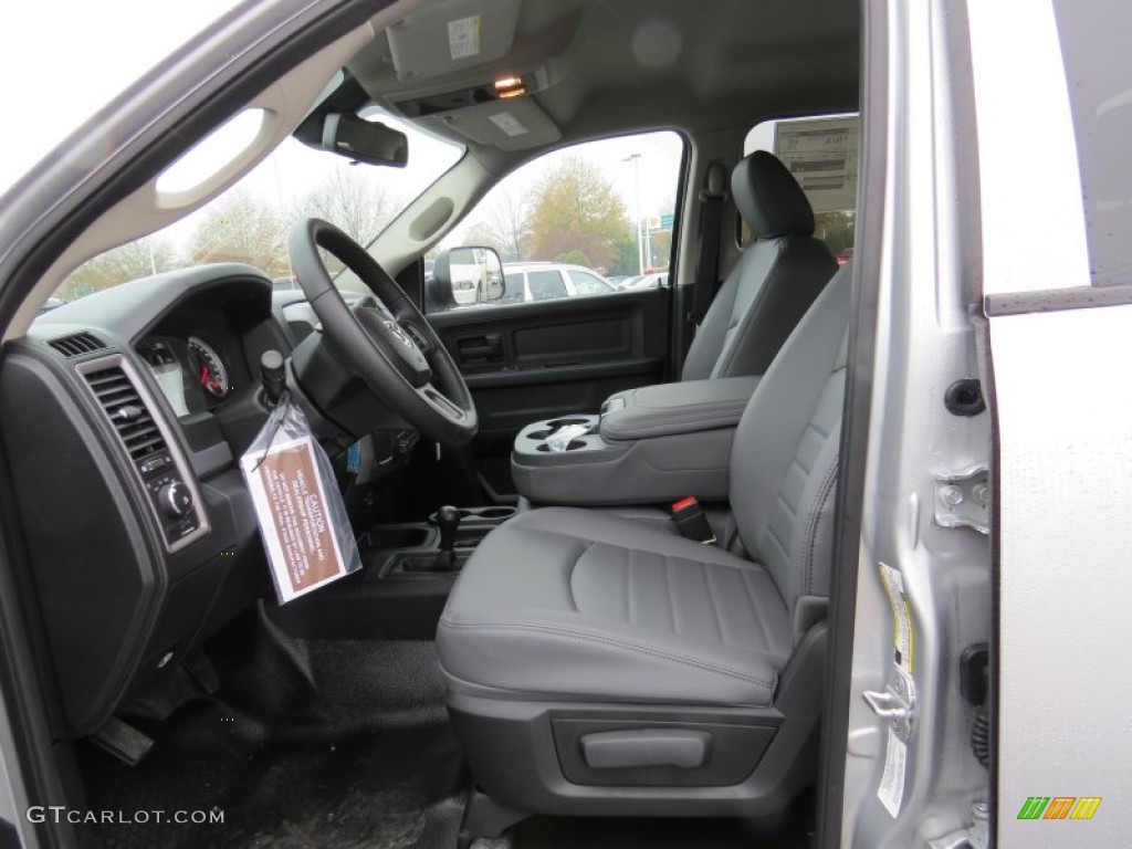 2014 Ram 5500 SLT Crew Cab 4x4 Chassis Interior Color Photos