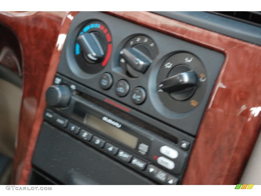 2004 Outback Wagon - Seamist Green Pearl / Beige photo #55