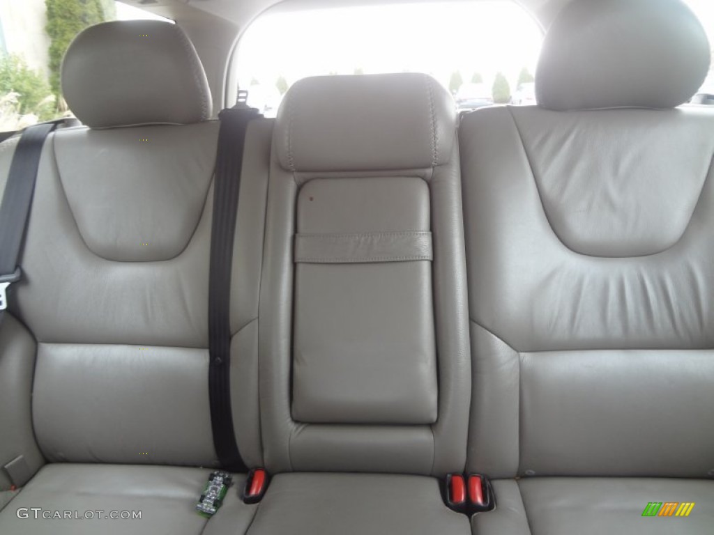 2005 XC70 AWD - Barents Blue Metallic / Taupe photo #13