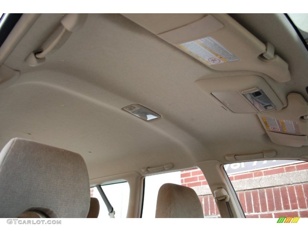 2004 Outback Wagon - Seamist Green Pearl / Beige photo #71