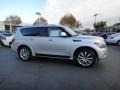 Liquid Platinum - QX 56 4WD Photo No. 5