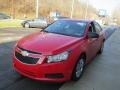 Red Hot - Cruze LS Photo No. 7