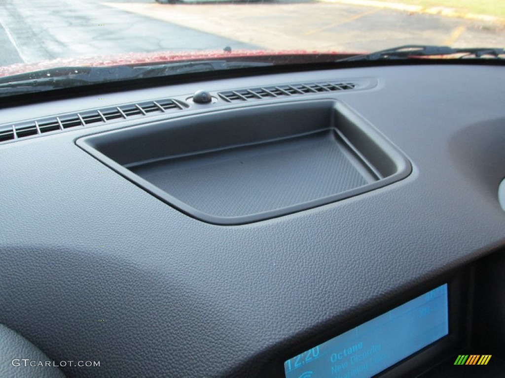 2014 Cruze LS - Red Hot / Jet Black/Medium Titanium photo #18