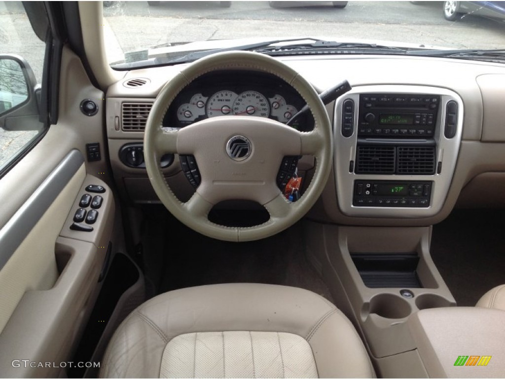 2005 Mountaineer V8 Premier AWD - Ivory Parchment Tri-Coat / Medium Dark Parchment photo #11