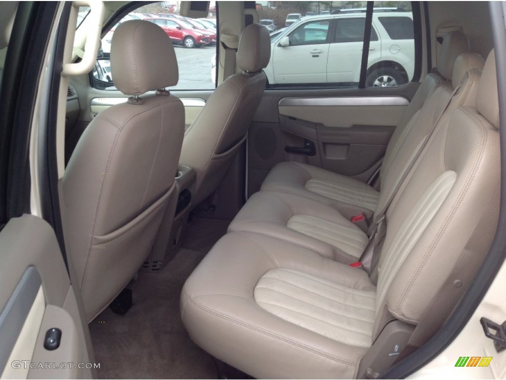 2005 Mountaineer V8 Premier AWD - Ivory Parchment Tri-Coat / Medium Dark Parchment photo #22