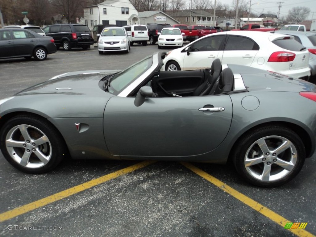 2006 Solstice Roadster - Sly Gray / Ebony photo #15
