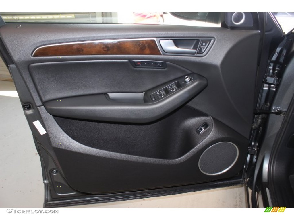 2013 Q5 2.0 TFSI quattro - Monsoon Gray Metallic / Black photo #12