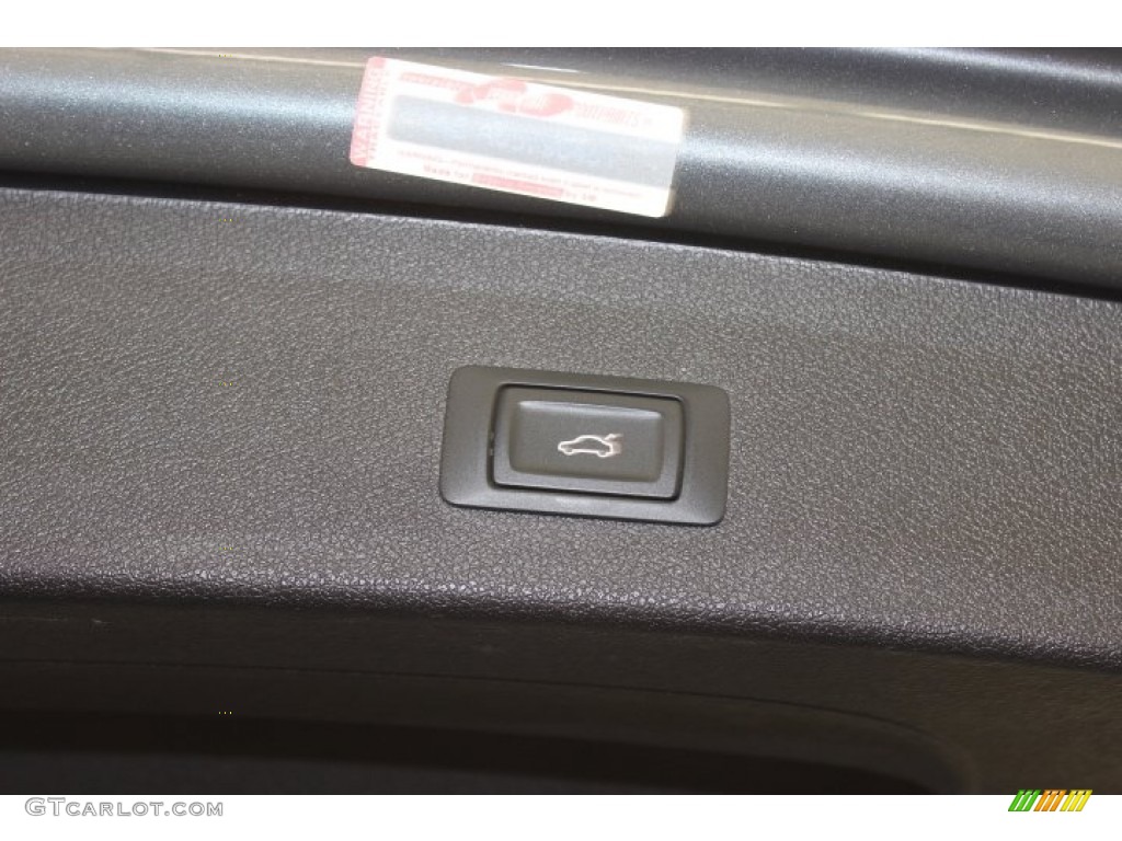 2013 Q5 2.0 TFSI quattro - Monsoon Gray Metallic / Black photo #41