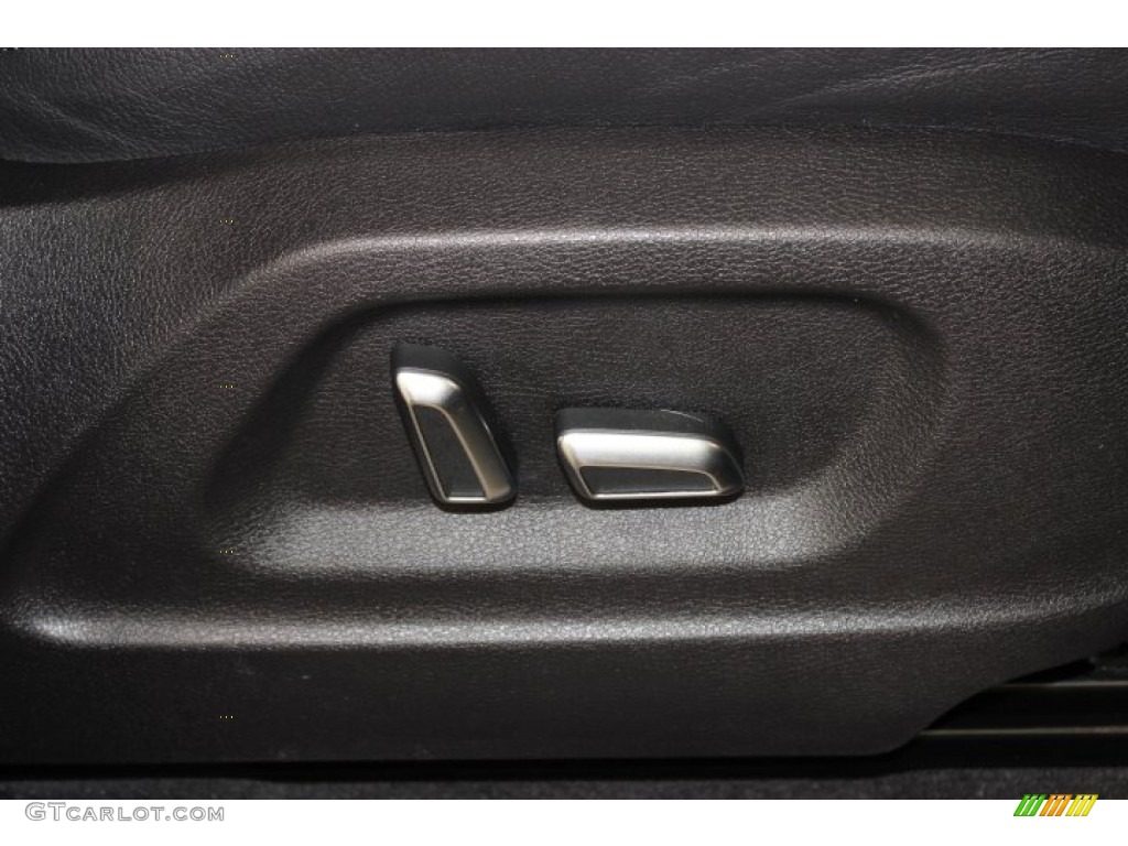 2013 Q5 2.0 TFSI quattro - Monsoon Gray Metallic / Black photo #47