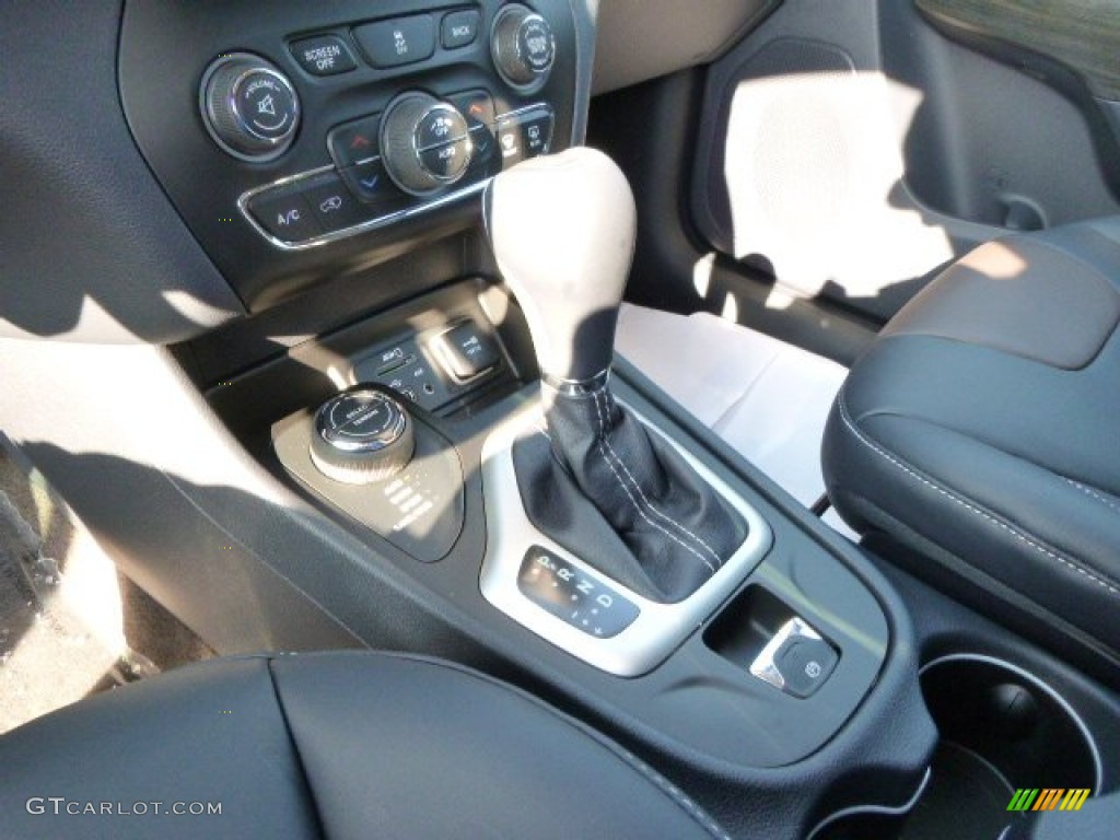 2014 Jeep Cherokee Limited 4x4 9 Speed Automatic Transmission Photo #88465770