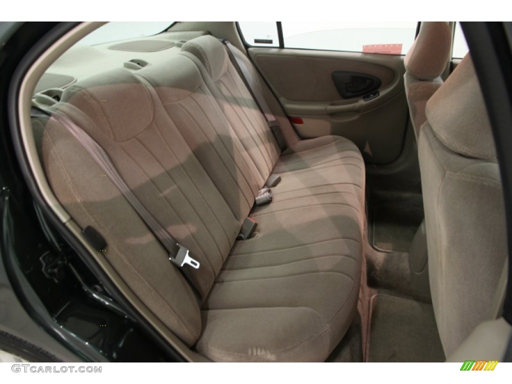 2002 Malibu Sedan - Forest Green Metallic / Neutral photo #11