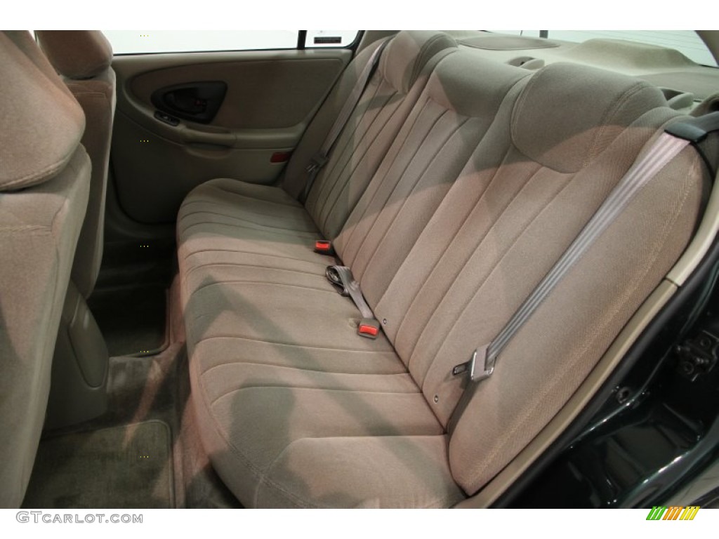 2002 Malibu Sedan - Forest Green Metallic / Neutral photo #12
