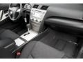 Black - Camry SE Photo No. 21