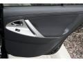 Black - Camry SE Photo No. 26