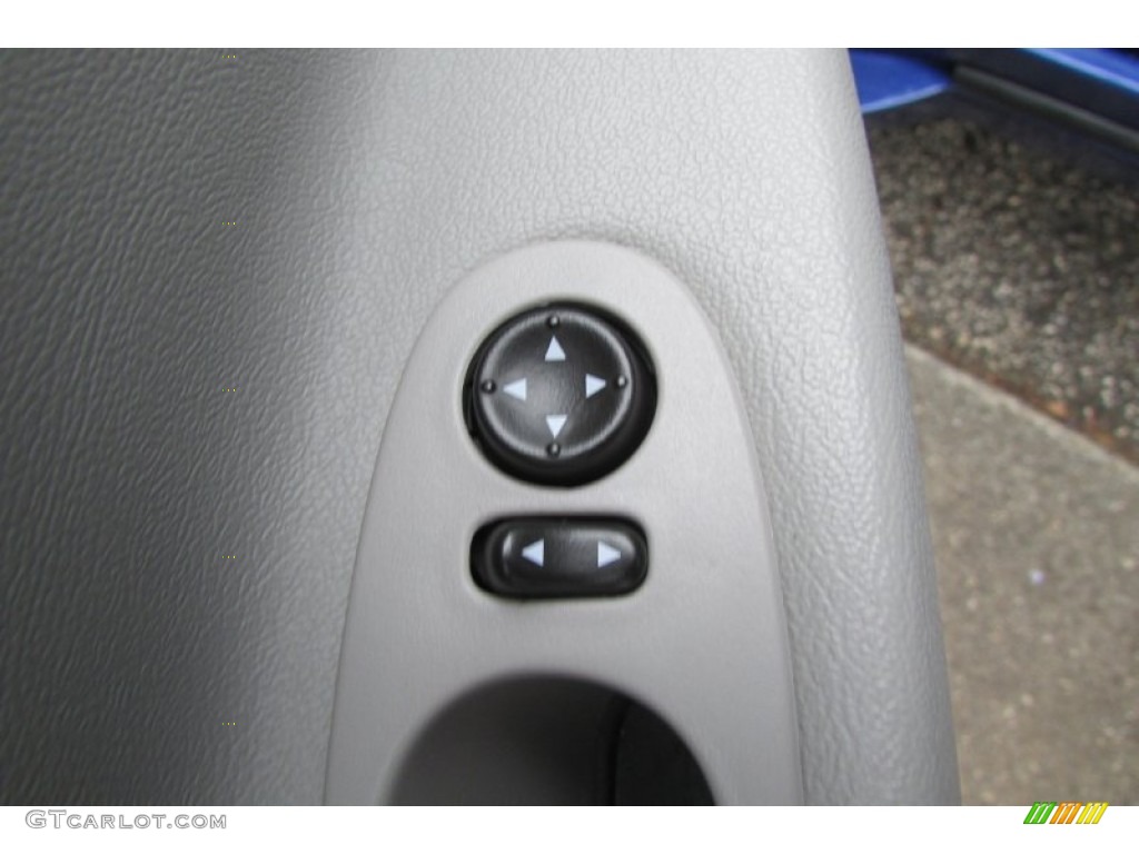 2006 HHR LT - Daytona Blue Metallic / Cashmere Beige photo #15
