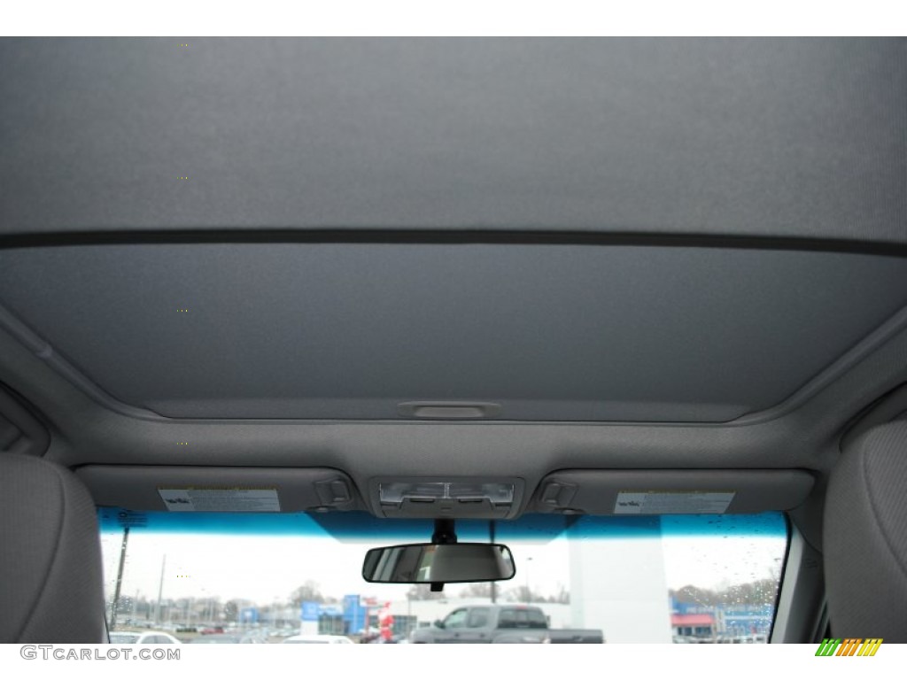 2014 Camry XLE - Classic Silver Metallic / Ash photo #12