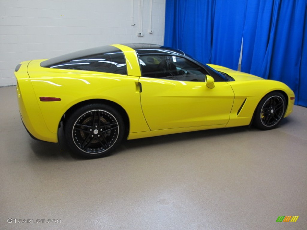 2005 Corvette Coupe - Millenium Yellow / Ebony photo #10
