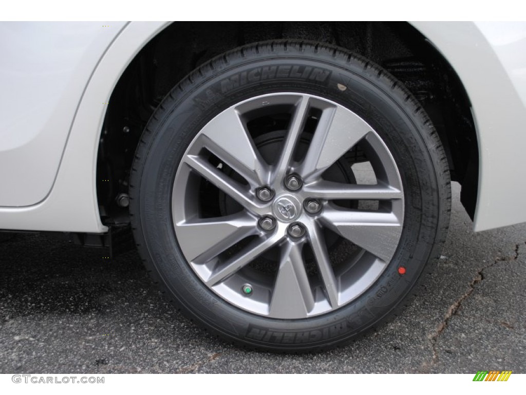 2014 Toyota Corolla LE Eco Wheel Photo #88481289