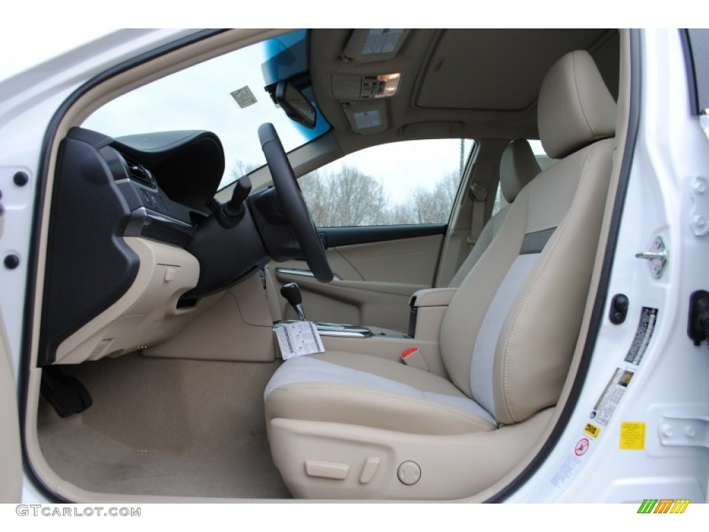 2014 Camry Hybrid XLE - Super White / Ivory photo #8