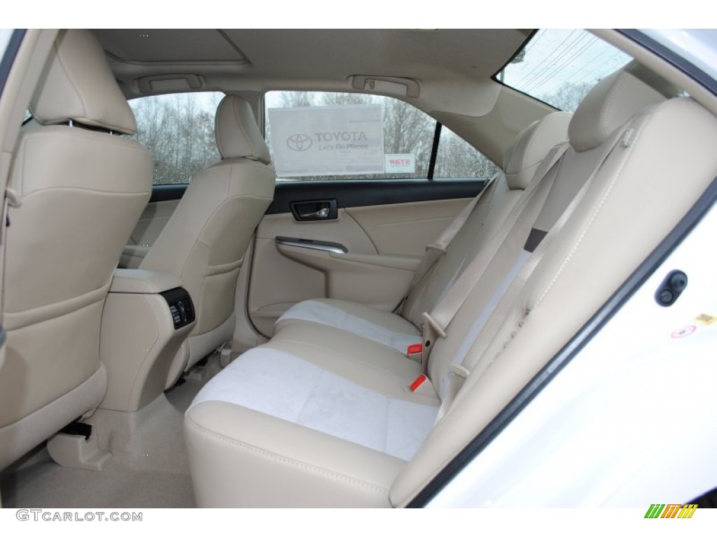 2014 Camry Hybrid XLE - Super White / Ivory photo #10