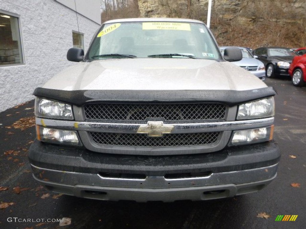 2004 Silverado 1500 Regular Cab 4x4 - Silver Birch Metallic / Dark Charcoal photo #7