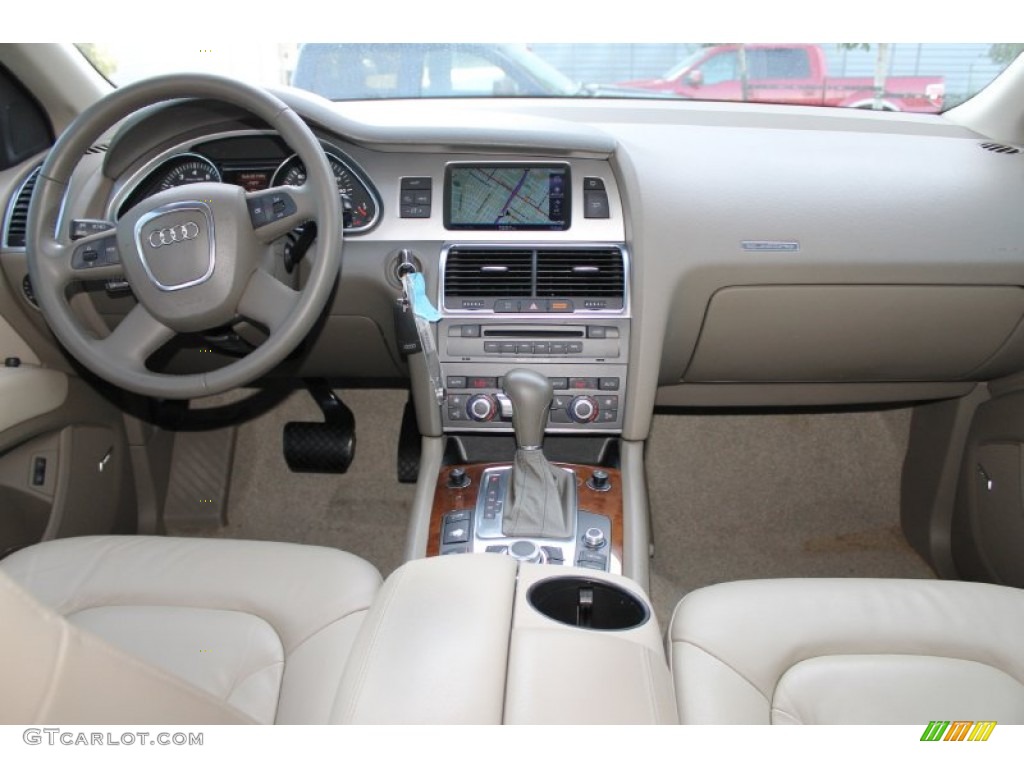 2007 Q7 3.6 Premium quattro - Bahia Beige Metallic / Cardamom Beige photo #32