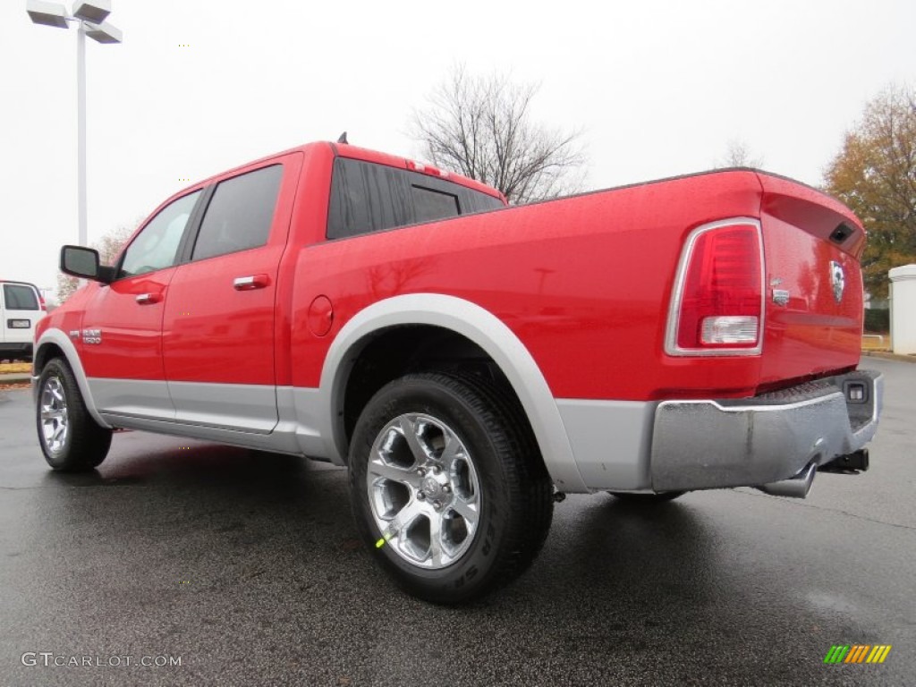 2014 1500 Laramie Crew Cab - Flame Red / Black photo #2