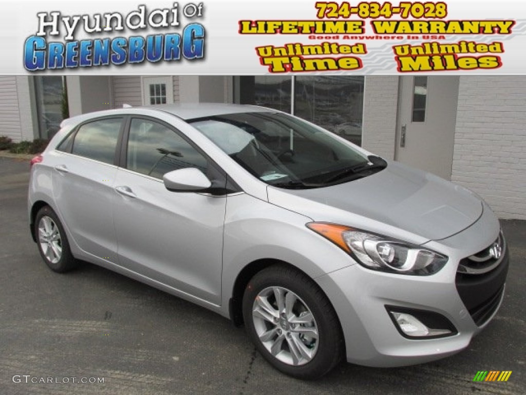 Silver Hyundai Elantra