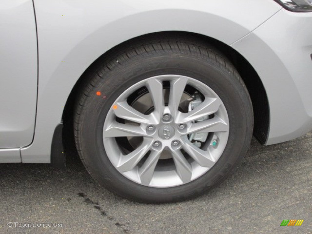 2013 Elantra GT - Silver / Black photo #3