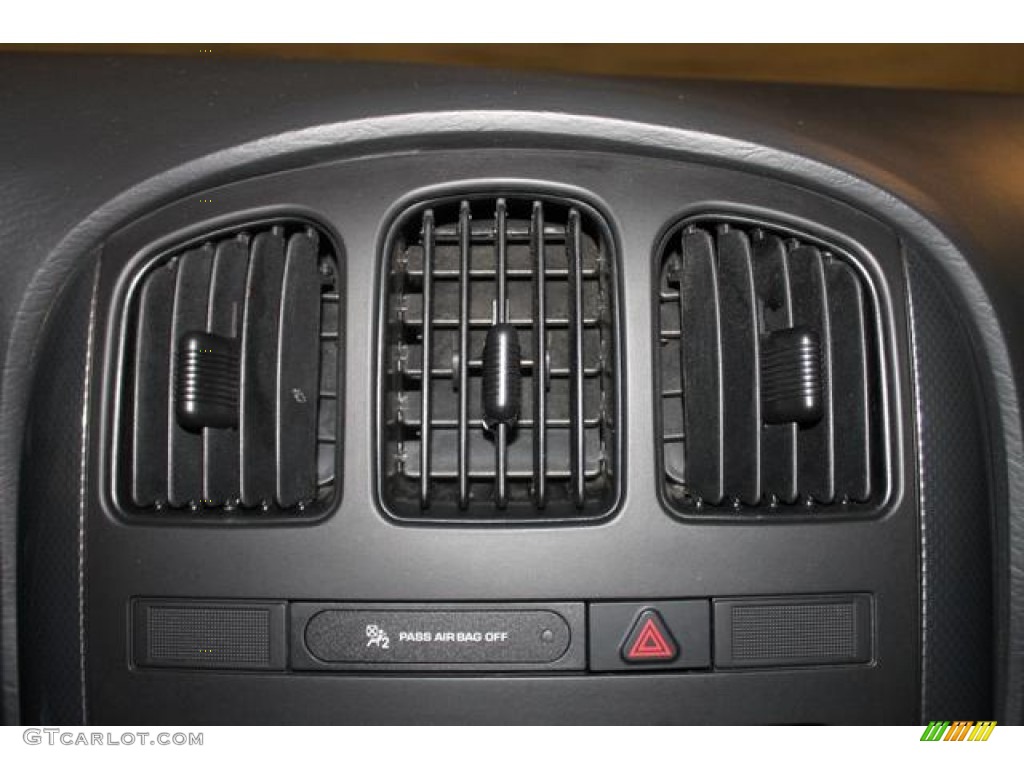 2007 Caravan SXT - Inferno Red Crystal Pearl / Medium Slate Gray photo #25