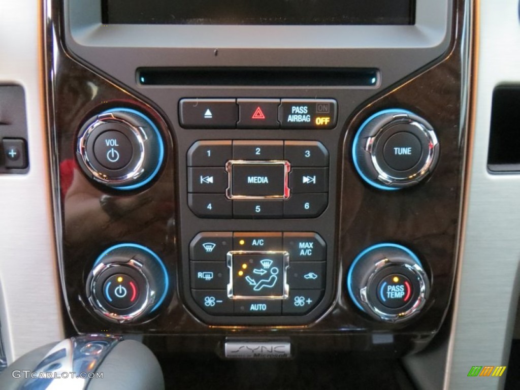 2014 Ford F150 Platinum SuperCrew 4x4 Controls Photo #88491774