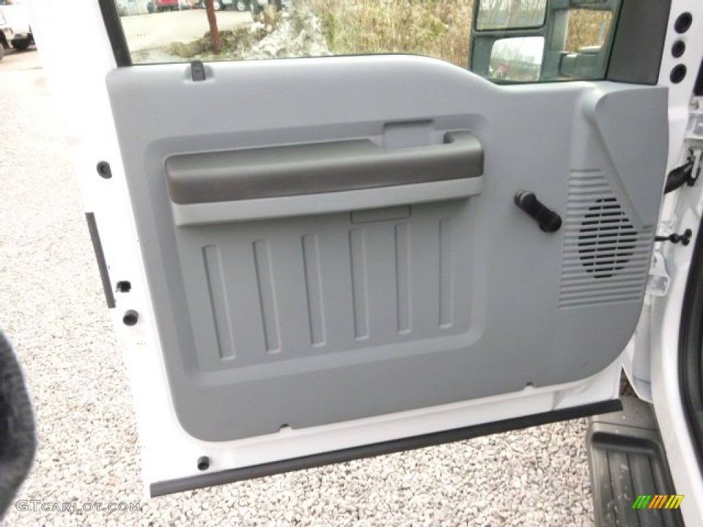 2014 F350 Super Duty XL Crew Cab 4x4 Dually - Oxford White / Steel photo #11