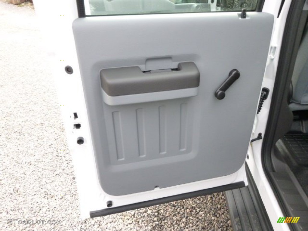 2014 F350 Super Duty XL Crew Cab 4x4 Dually - Oxford White / Steel photo #13