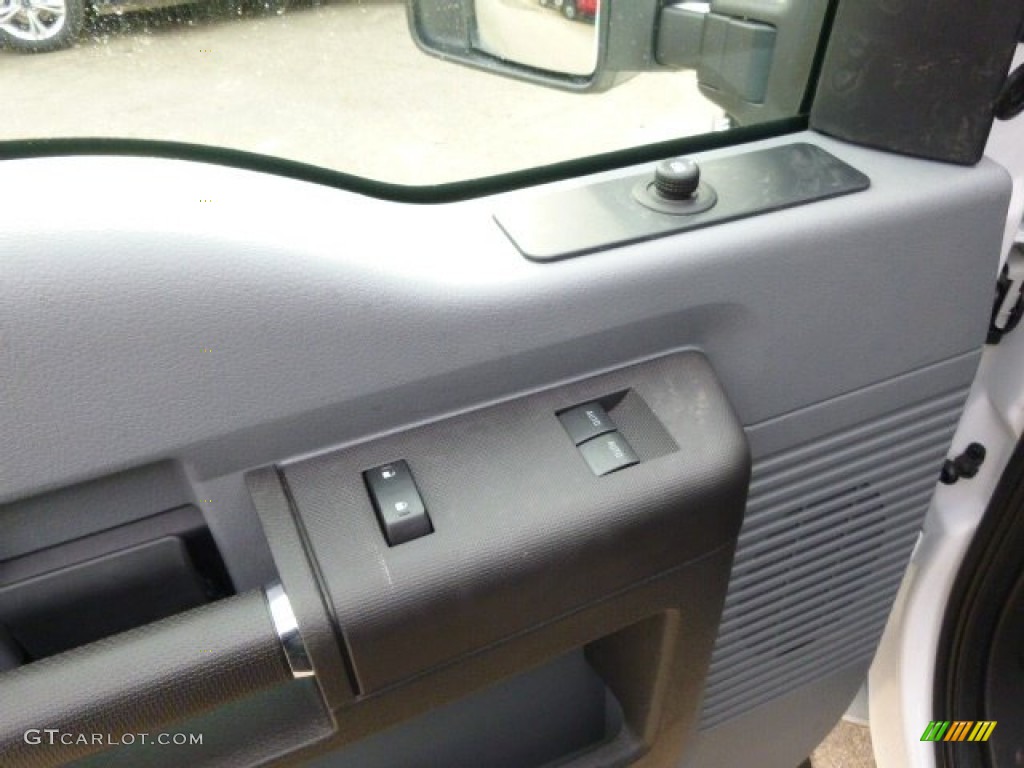 2014 F350 Super Duty XL SuperCab 4x4 Utility Truck - Oxford White / Steel photo #15