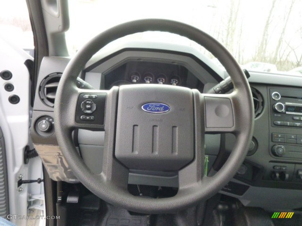 2014 F350 Super Duty XL SuperCab 4x4 Utility Truck - Oxford White / Steel photo #18