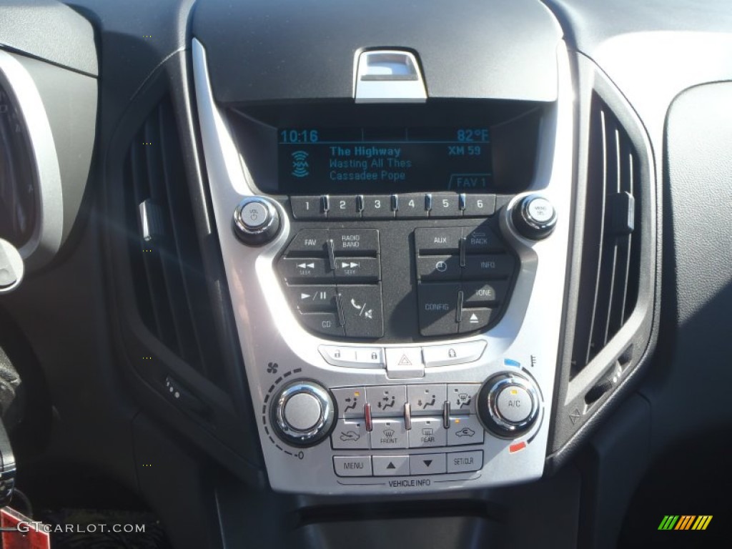 2014 Equinox LS - Silver Topaz Metallic / Jet Black photo #14