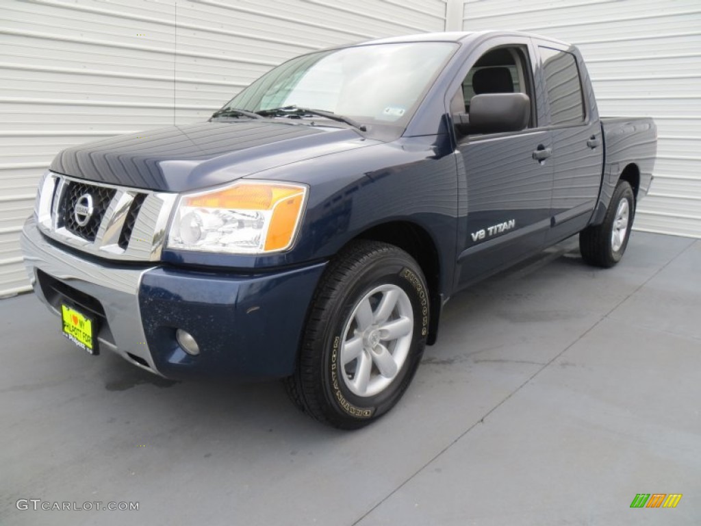 2010 Titan LE Crew Cab - Navy Blue Metallic / Charcoal photo #7