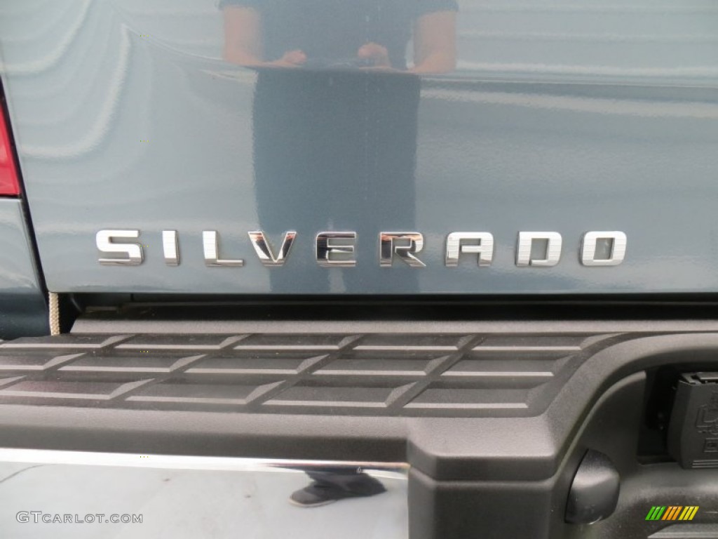 2009 Silverado 1500 LS Extended Cab 4x4 - Blue Granite Metallic / Dark Titanium photo #22